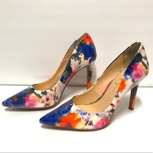 JESSICA SIMPSON Flower Print Heels 👠